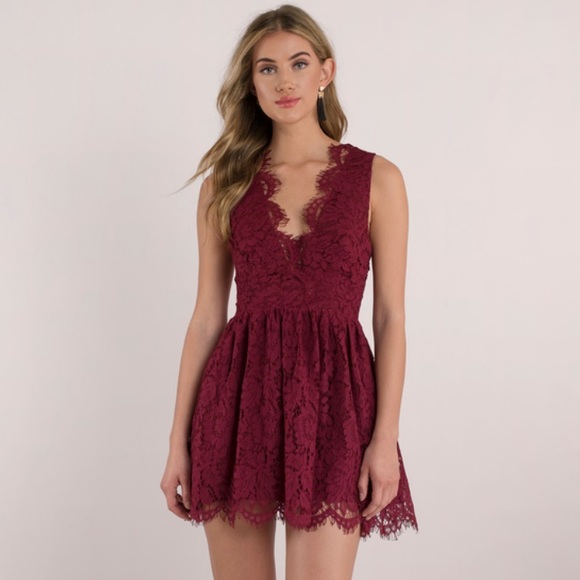 burgundy scalloped dress